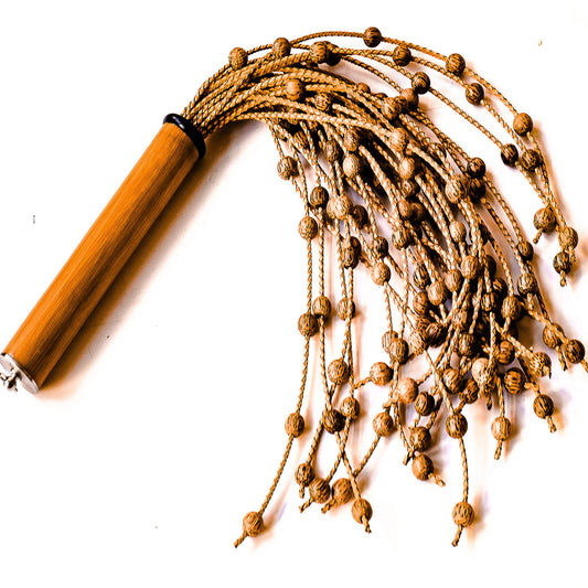 Marbles/Vanilla. 53cm/21" Flogger