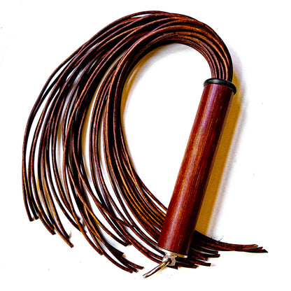 Spaghettoni/Porcini. 61cm/24" Leder-Flogger