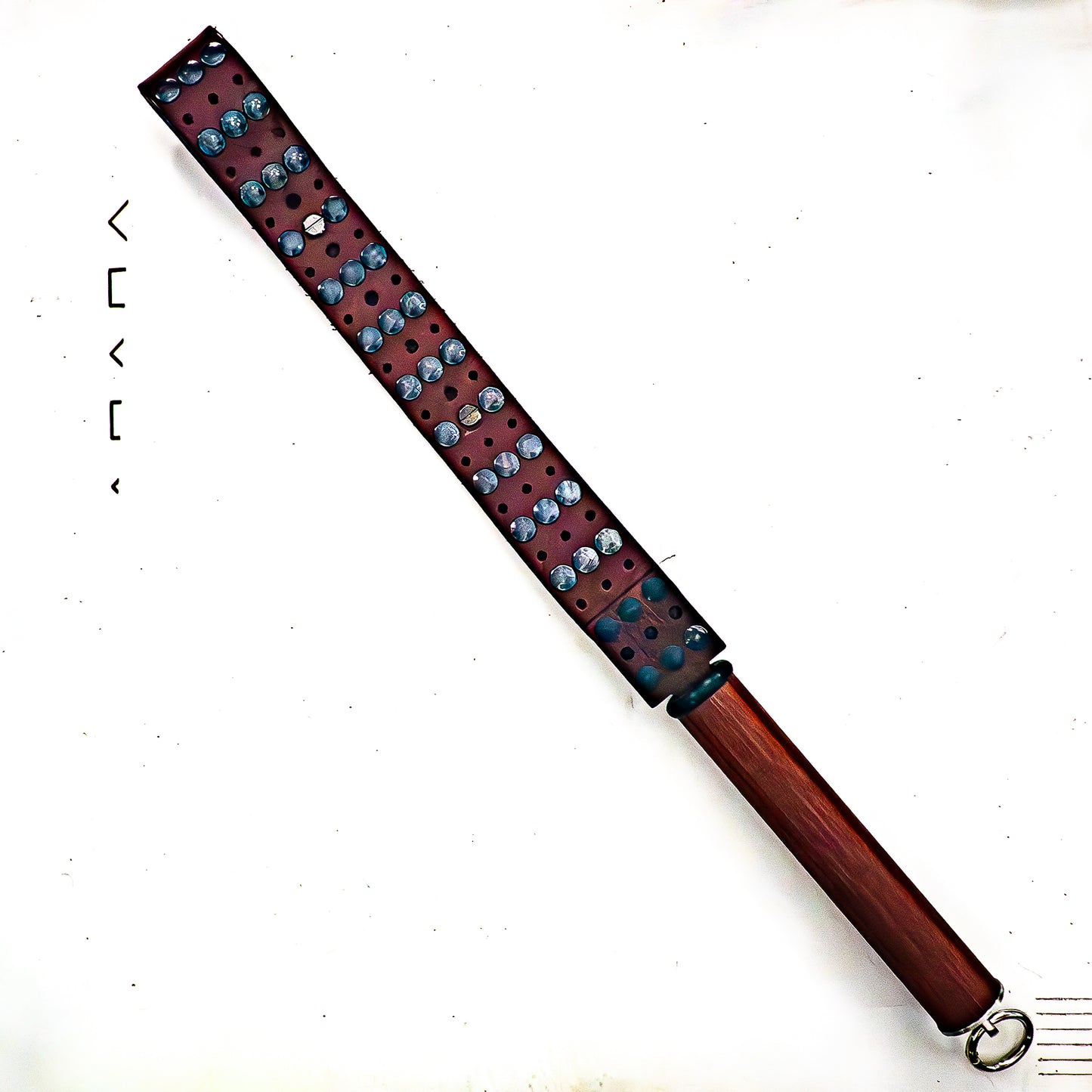 Mein alter Gürtel (#6). Schlaufenpeitsche aus einem alten Nietengürtel 51cm/20"