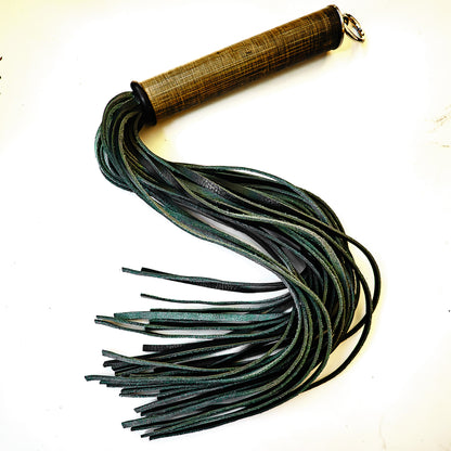 No.1 / Tannengrün. 61cm/24" Lederflogger