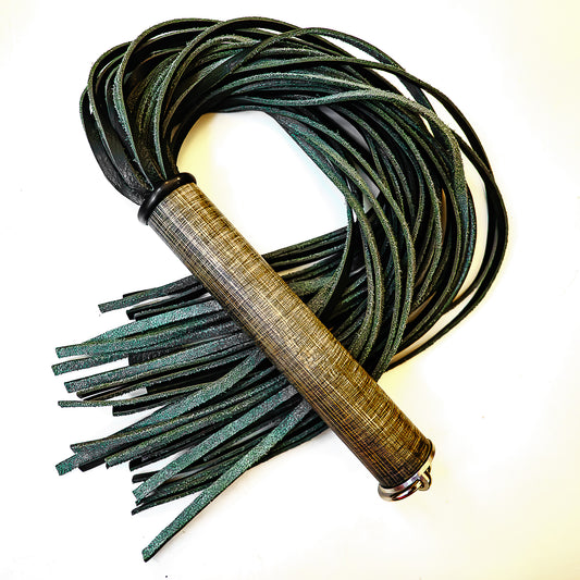 No.1 / Tannengrün. 61cm/24" Lederflogger