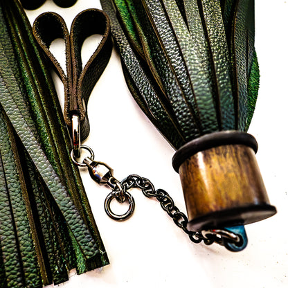 Poi/Tannengrün Fingerflogger (Paar, je 33cm Leder +  25cm Fingerschlaufen und Kette)