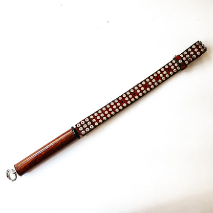 Mini / alter Gürtel (#2). Schlaufenpeitsche aus einem alten Nietengürtel 43cm/17"