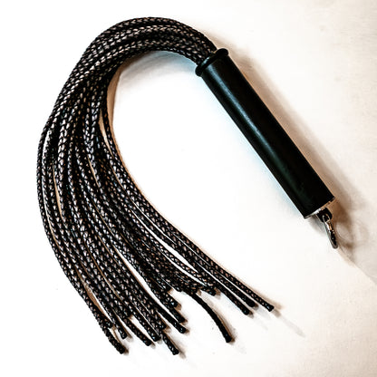 Mini/Nero di Seppia. 43cm/17" Flogger mit 20 Strängen