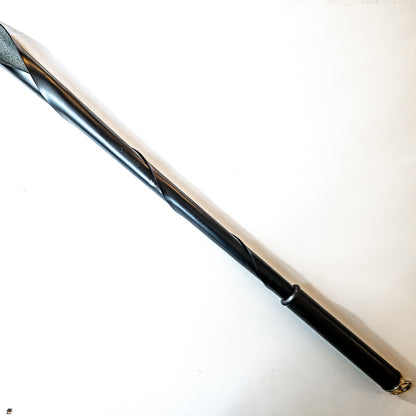 Drachenzunge. 89cm/35" Spanking-Werkzeug aus aufgerolltem Leder