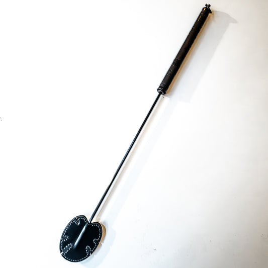Lotos. 51cm/20" asiatische Carbon-Gerte mit Lotusmotiv.