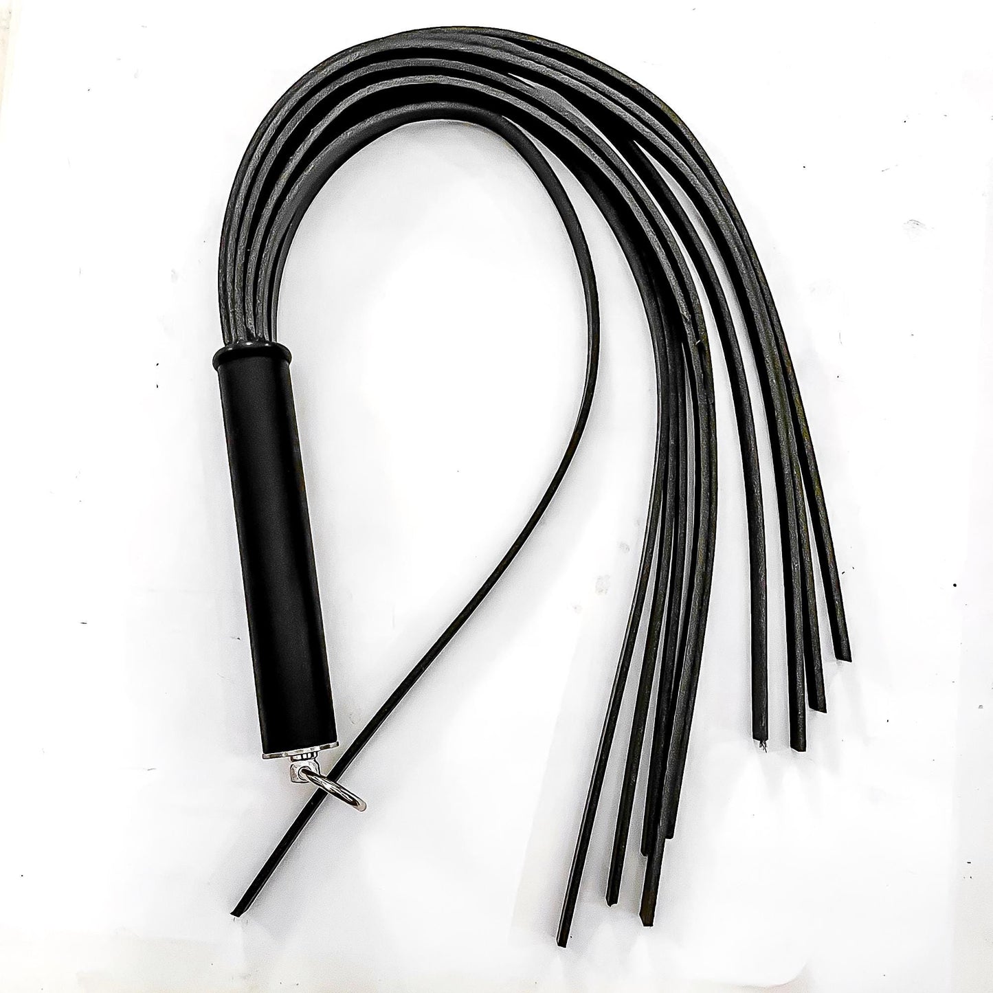 Buffalo Gals/Hard&Heavy/Black (76cm/30") Peitsche aus hartem Büffelleder. BDSM